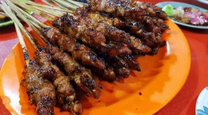 sate-babi-krekot