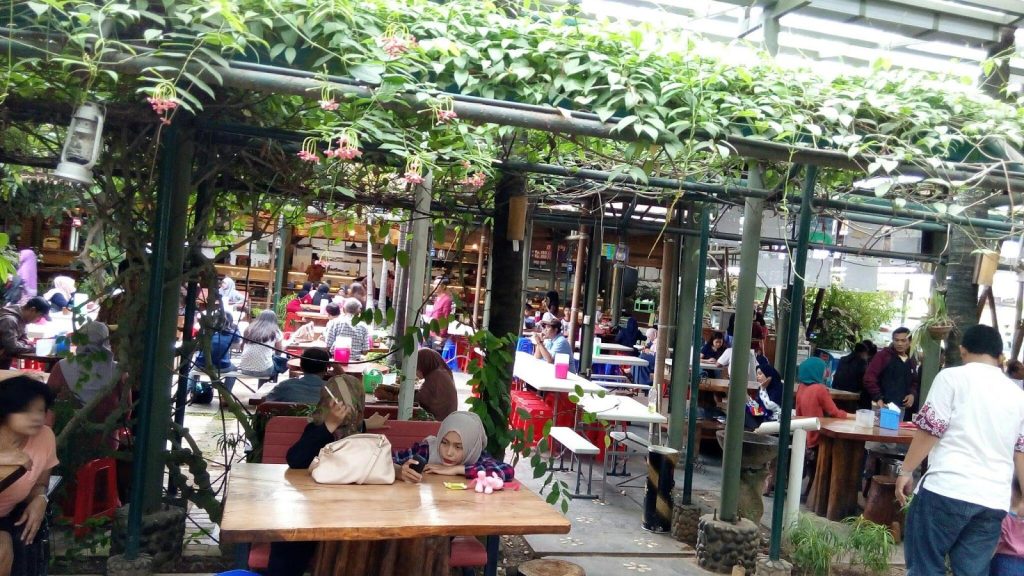 7-restoran-bergaya-joglo-terbaik-untuk-bukber-di-jakarta