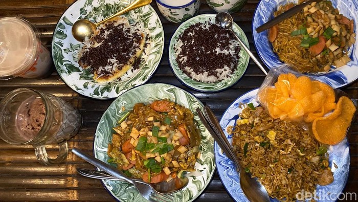 kedai-susu-uncle-john-tegal-nongkrong-hits-unik